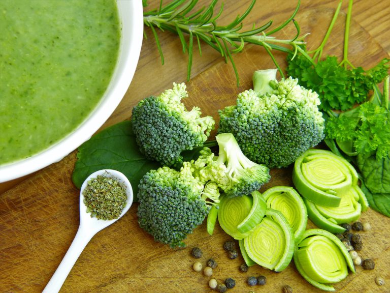 soup, vegetables, broccoli